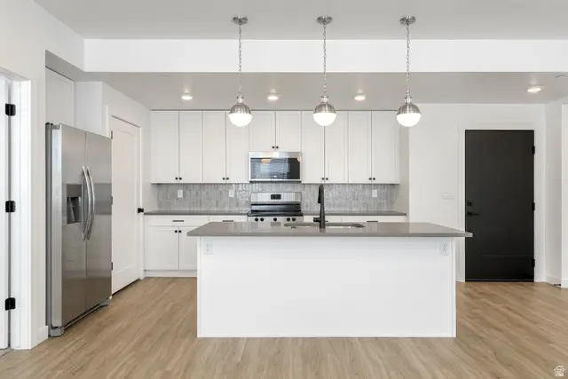 221 N Cliff Side Dr #K201, Hurricane, UT 84737 - #3