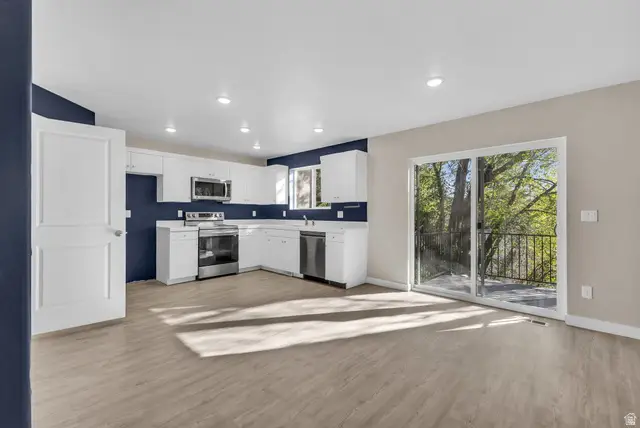 607 S Plum Creek Ln E #34, Ogden, UT 84404 - #3