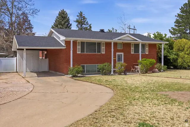 4697 S 2025 W, Roy, UT 84067 - #1