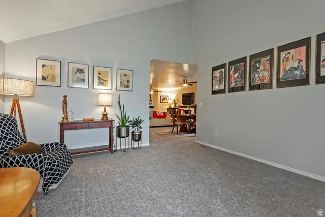 1077 E Deerwalk Ln S, Ogden, UT 84404 - #2