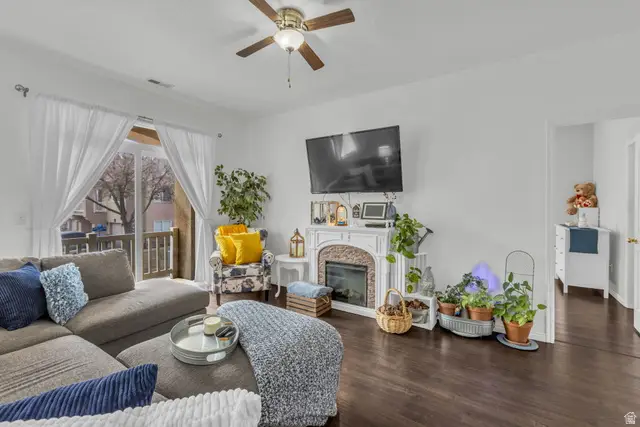 6890 W Ashby Way S, West Valley City, UT 84128 - #2