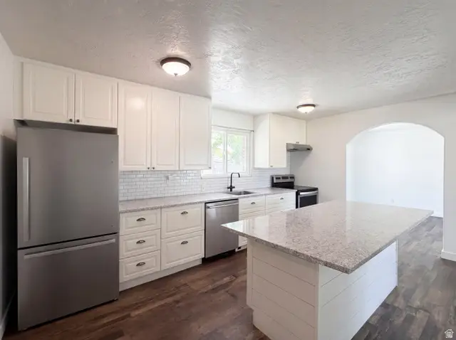 220 E 2000 S, Orem, UT 84058 - #2