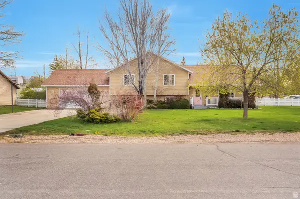 950 W Wild Rose Dr, Francis, UT 84036