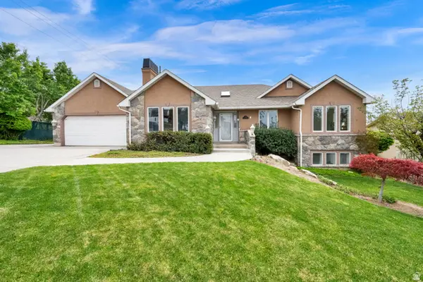 1506 S Lakeview Dr, Bountiful, UT 84010