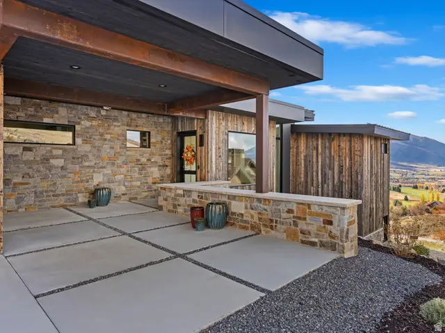 5731 E Porcupine Ridge Dr N, Eden, UT 84310 - #3