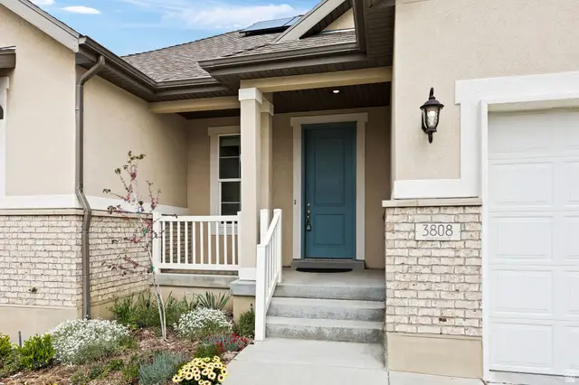 3808 W Hooded Crane Ln, Clinton, UT 84015 - #2