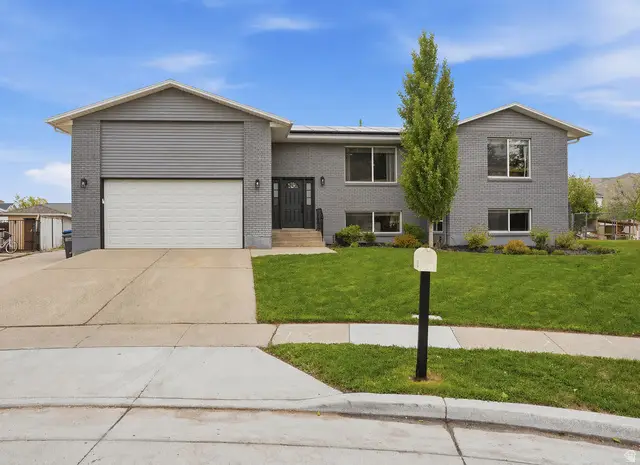 1782 W 800 N, Salt Lake City, UT 84116 - #1