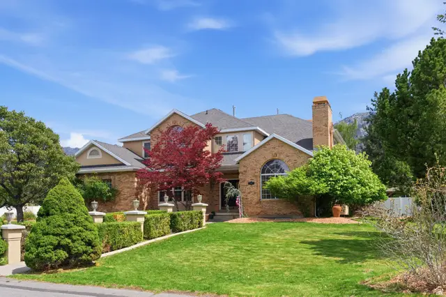 5 Quietwood Ln, Sandy, UT 84092 - #3