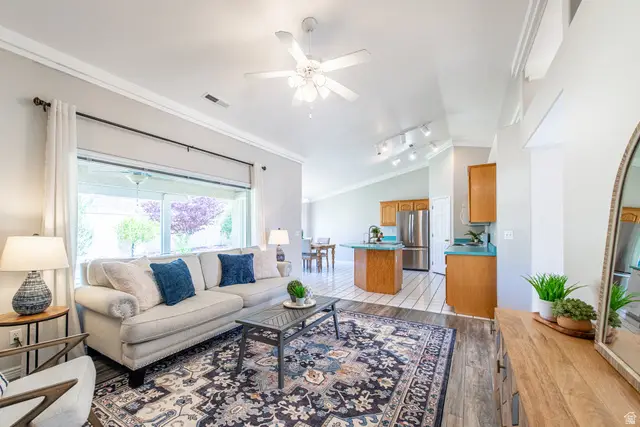 225 N Valley View Dr #7, Saint George, UT 84770 - #3
