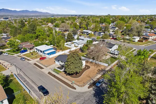 627 E Hilo St, Sandy, UT 84070 - #2