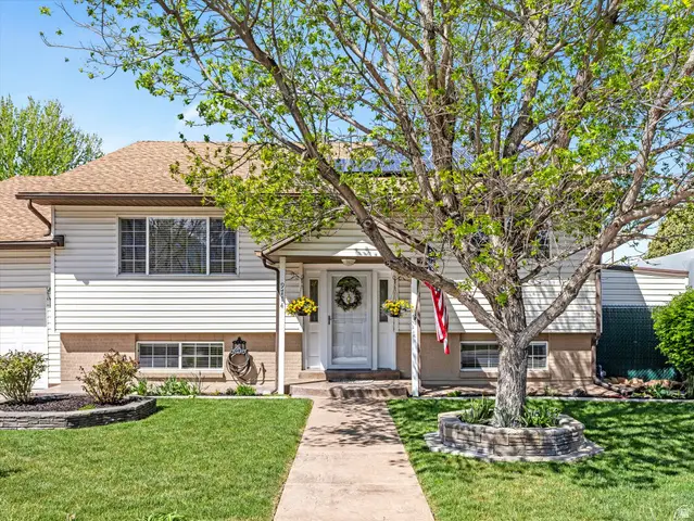 9714 S 575 E, Sandy, UT 84070 - #1