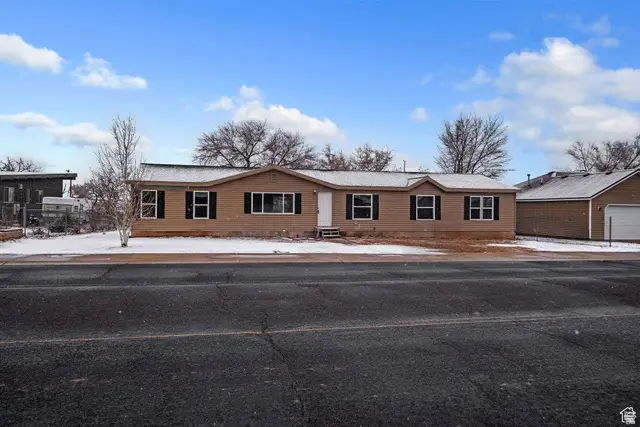 735 S 500 E, Roosevelt, UT 84066 - #1