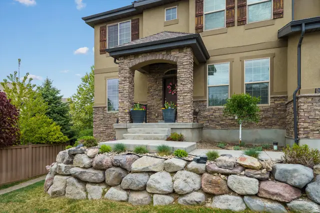 1954 W Driftwood Vw, Lehi, UT 84048 - #3