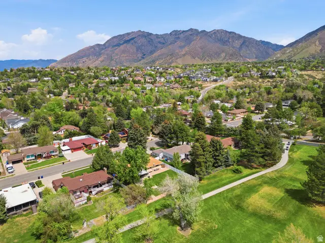 2508 E Robidoux Rd S, Sandy, UT 84093 - #2