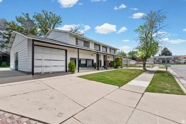 4491 S Crown Dr, West Valley City, UT 84120 - #2