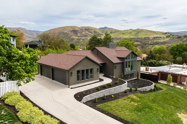 261 N Sandrun Rd, Salt Lake City, UT 84103 - #1