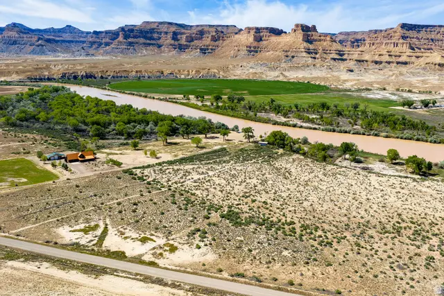 4915 Hastings Rd, Green River, UT 84525 - #3