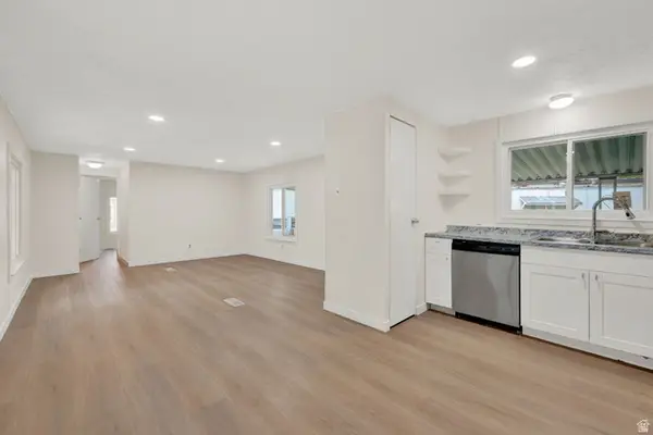 900 Century Dr #17, Ogden, UT 84404