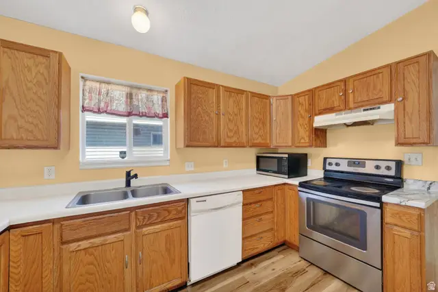 2831 S Spencer Ave W, Magna, UT 84044 - #2