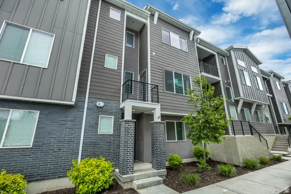 15077 S Halter Way W, Bluffdale, UT 84065