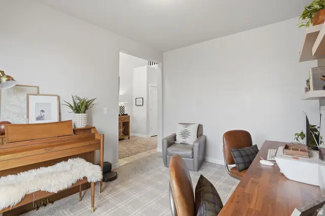 3763 W Grassy Meadow Dr, South Jordan, UT 84009 - #3