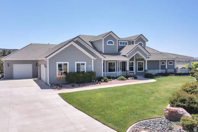 947 W Amethyst Dr, Saint George, UT 84770 - #1