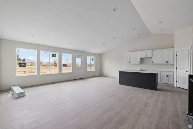 846 E 100 S #3, Mount Pleasant, UT 84647 - #2