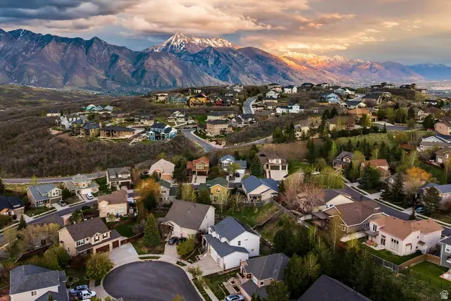 1930 E Aspen Leaf Pl, Draper, UT 84020 - #3