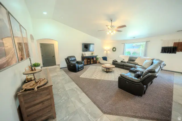 3425 W 2650 S, Hurricane, UT 84737 - #2