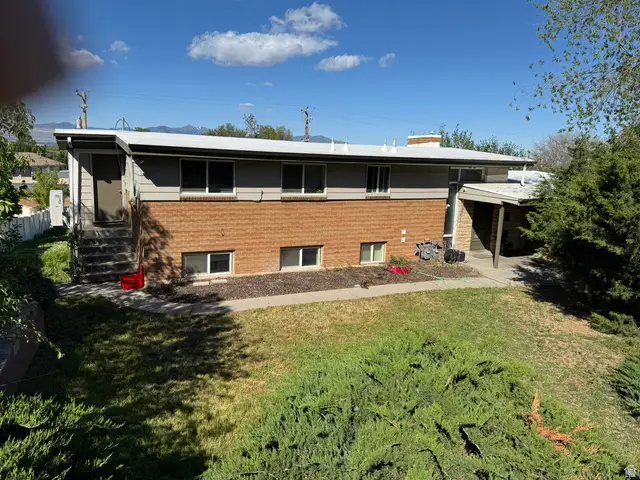 1766 E Southwoodside Dr, Holladay, UT 84124 - #1