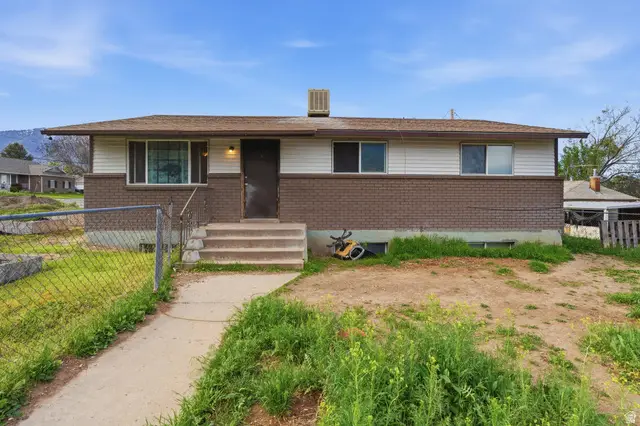 1290 E 100 S, Springville, UT 84663 - #1