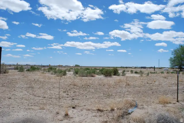1015 W Ashby Rd, Delta, UT 84624 - #2