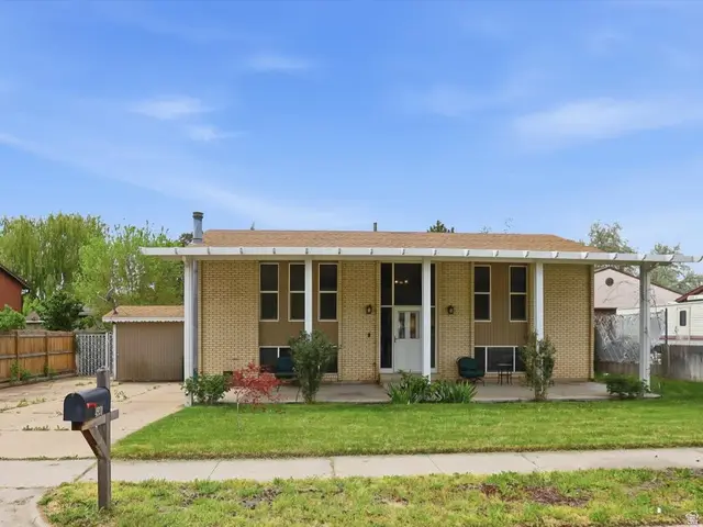 4931 S 2825 W, Roy, UT 84067 - #1