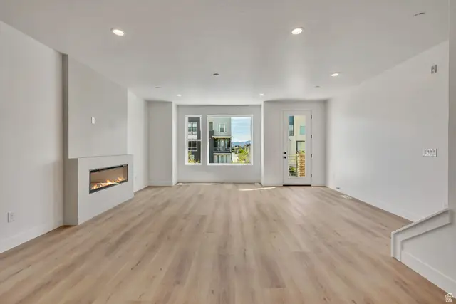 10984 S Lake Run Rd W #156, South Jordan, UT 84009 - #2