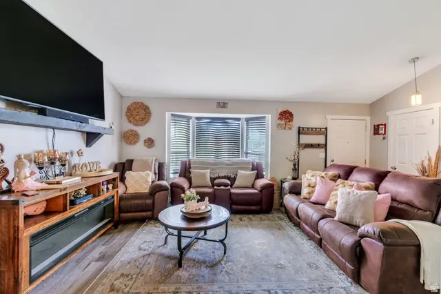 3706 W Christy Way, Taylorsville, UT 84129 - #3