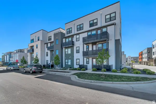 5227 W Reventon Dr S #B102, South Jordan, UT 84009