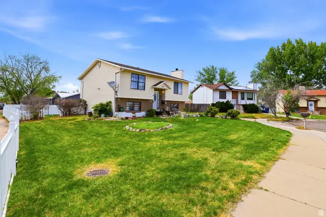5867 S 2900 W, Roy, UT 84067 - #2