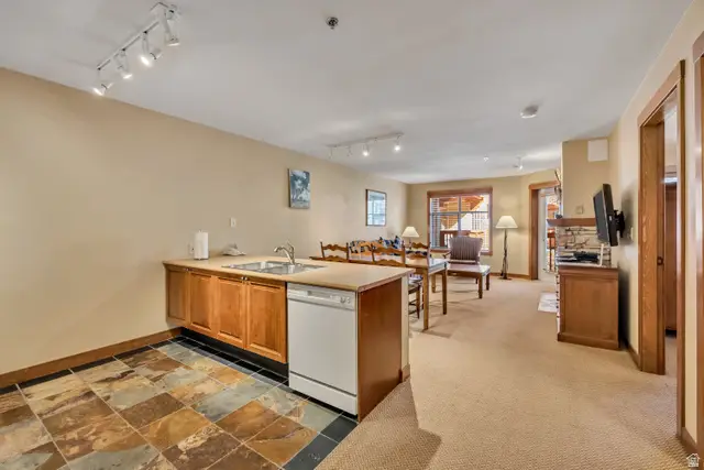 12090 E Big Cottonwood Canyon Rd S #212, Solitude, UT 84121 - #2