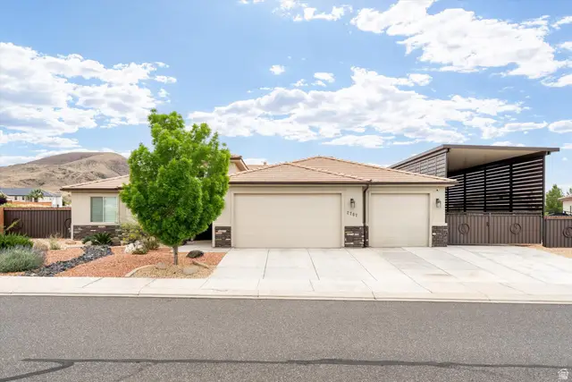 2707 W 220 N, Hurricane, UT 84737 - #1