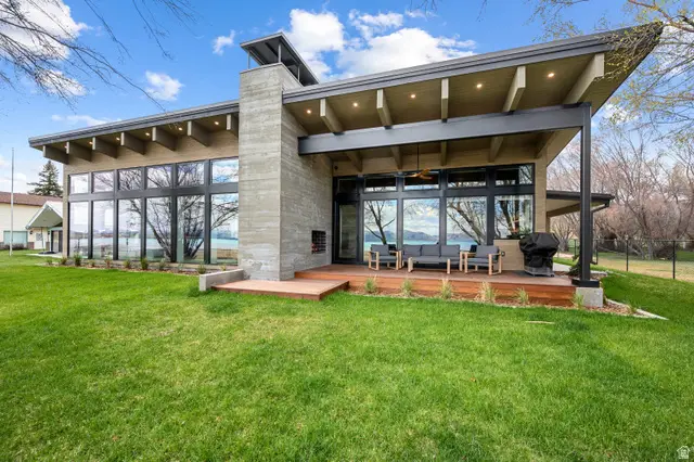 1056 S Bear Lake Blvd, Garden City, UT 84028 - #1
