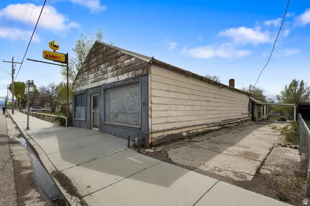 46 E Main St, Wellington, UT 84542 - #3
