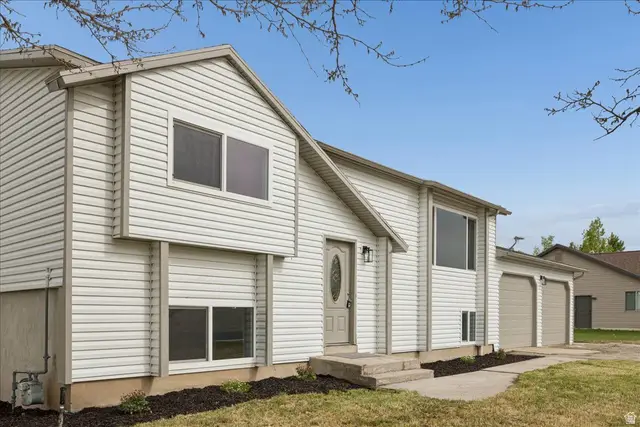 3276 N 2700 W, Farr West, UT 84404 - #3