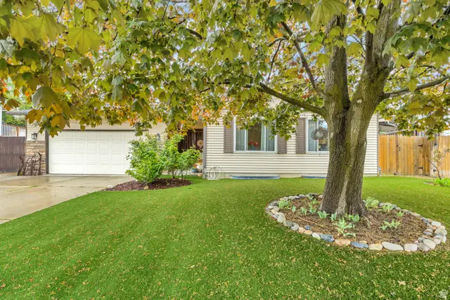 1656 E Paulista Way, Sandy, UT 84093 - #2