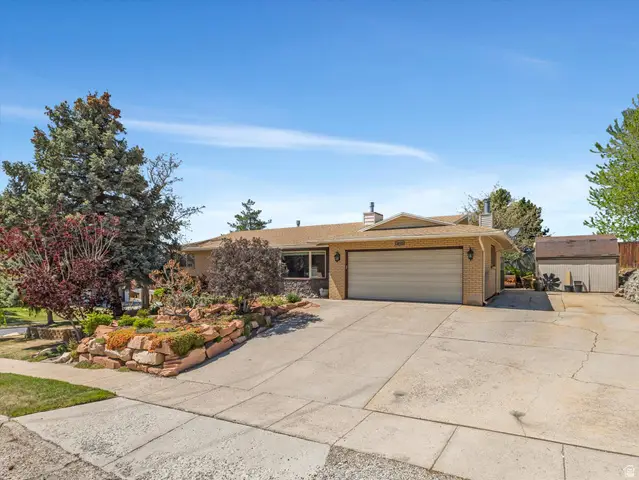 1969 E Falconhurst Cir S, Sandy, UT 84092 - #1