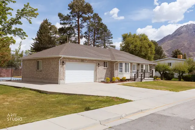 1901 E Frontier Rd, Holladay, UT 84121 - #3