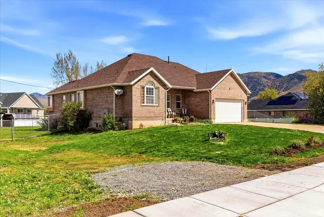 670 W Young St, Morgan, UT 84050 - #3