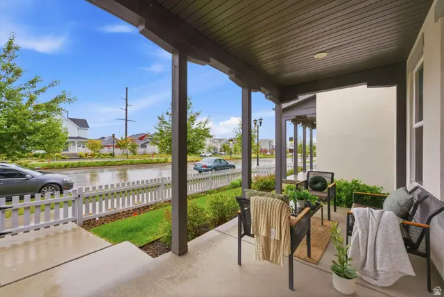 6429 W South Jordan Pkwy, South Jordan, UT 84009 - #2