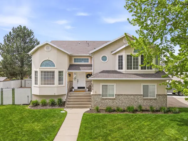 2079 N 2100 E, Layton, UT 84040