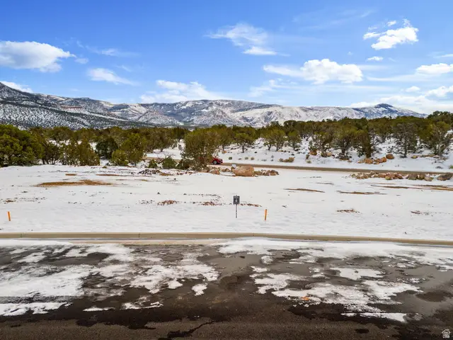 3157 W Moon Crest Dr #6, Cedar City, UT 84720 - #1