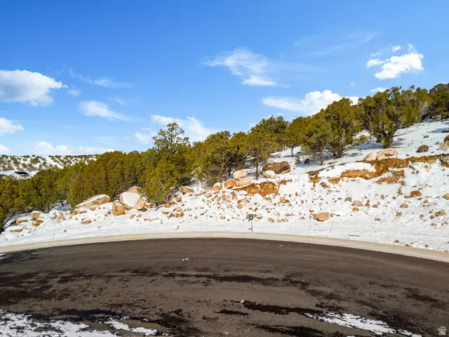 3226 W Moon Crest Dr #13, Cedar City, UT 84720 - #1
